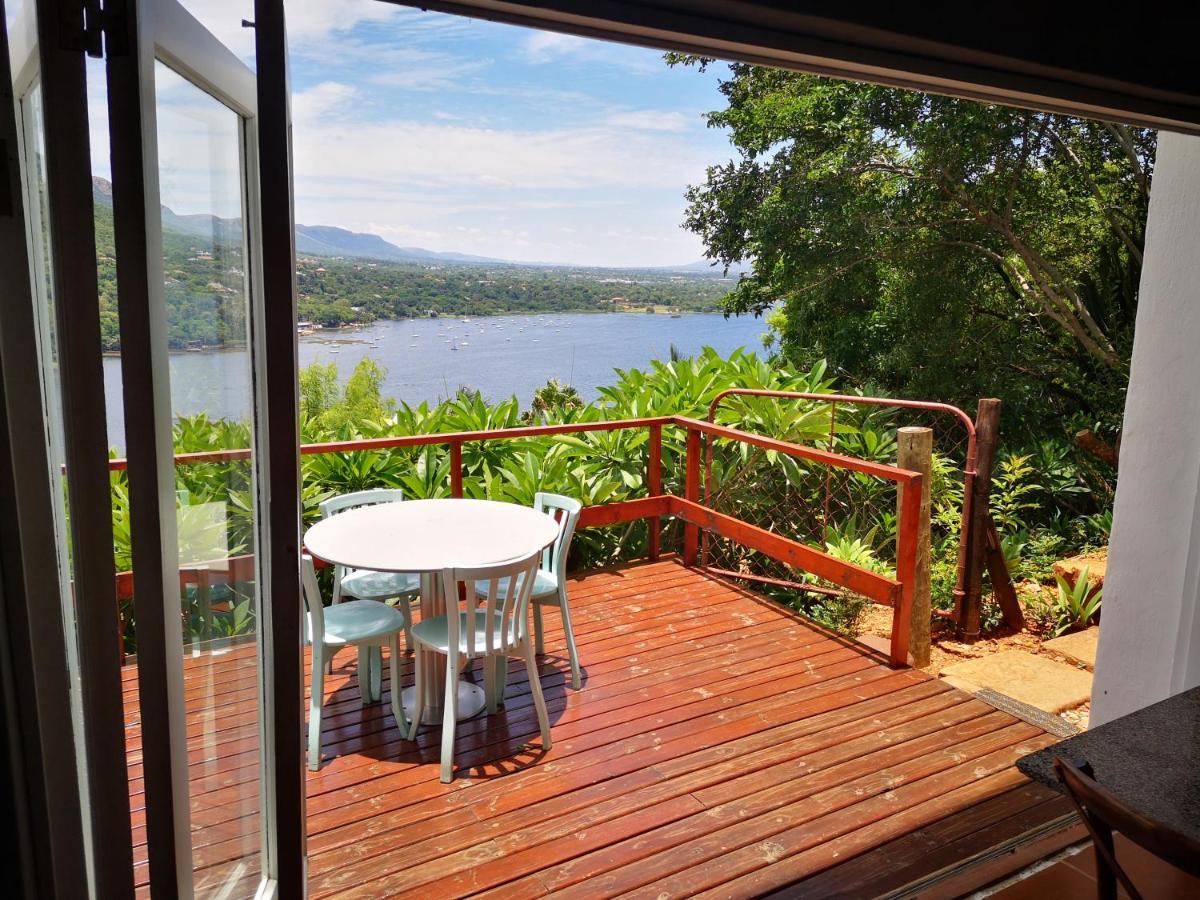 Letamong Acomodação com café da manhã Hartbeespoort Exterior foto