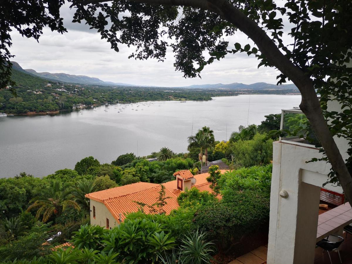 Letamong Acomodação com café da manhã Hartbeespoort Exterior foto