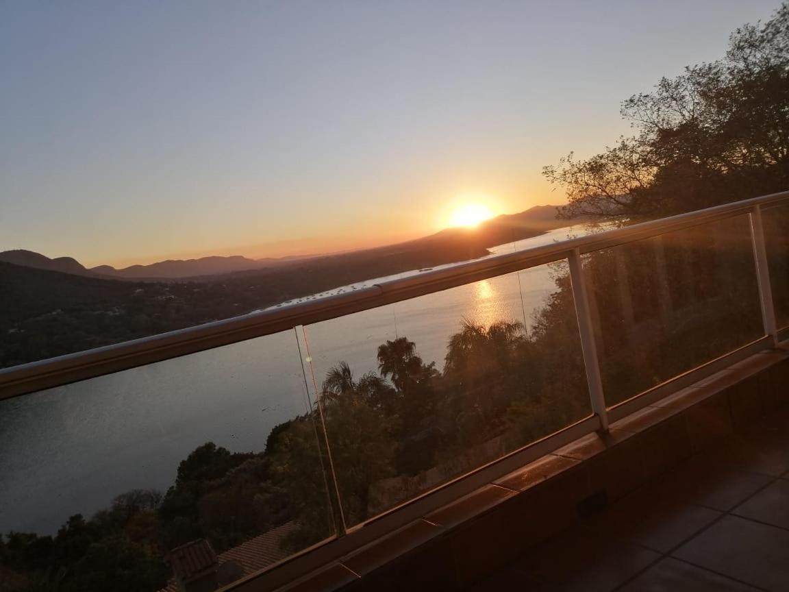 Letamong Acomodação com café da manhã Hartbeespoort Exterior foto
